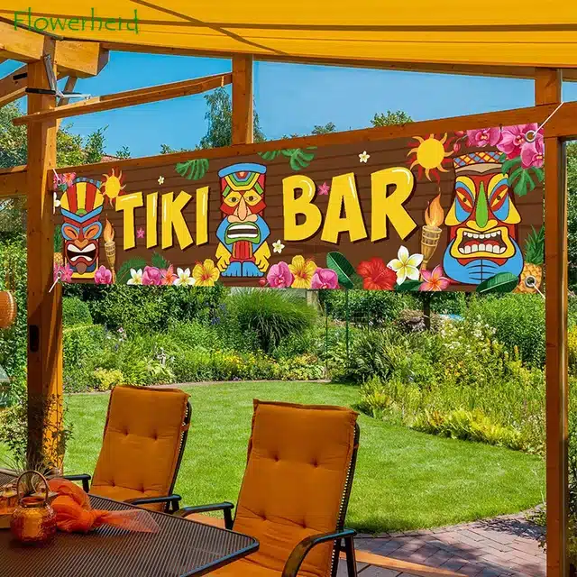 Decorations tiki