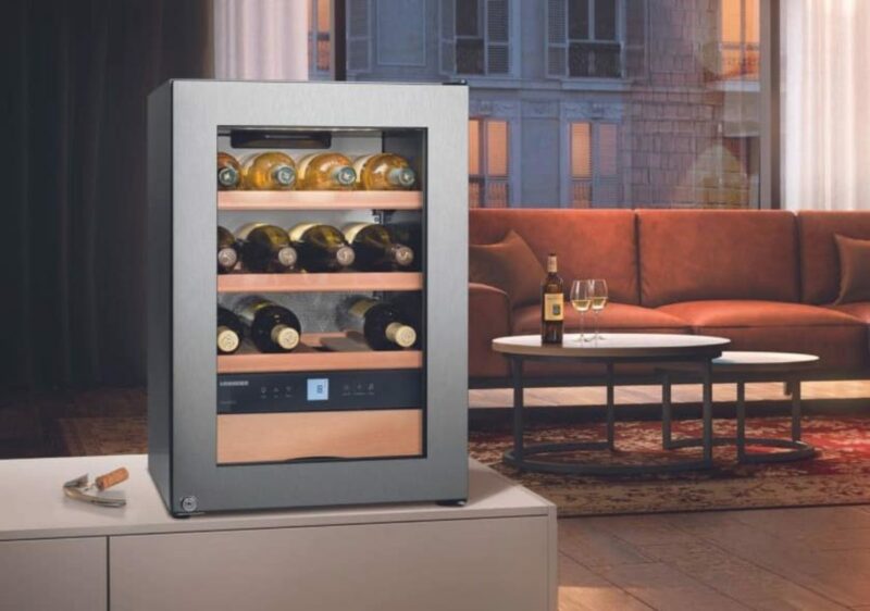 Cave à Vin SEVERIN 46L (15 Bouteilles) | Largeur 43 Cm | Température Réglable 4-18°C | Porte Vitrée, éclairage LED | Noir